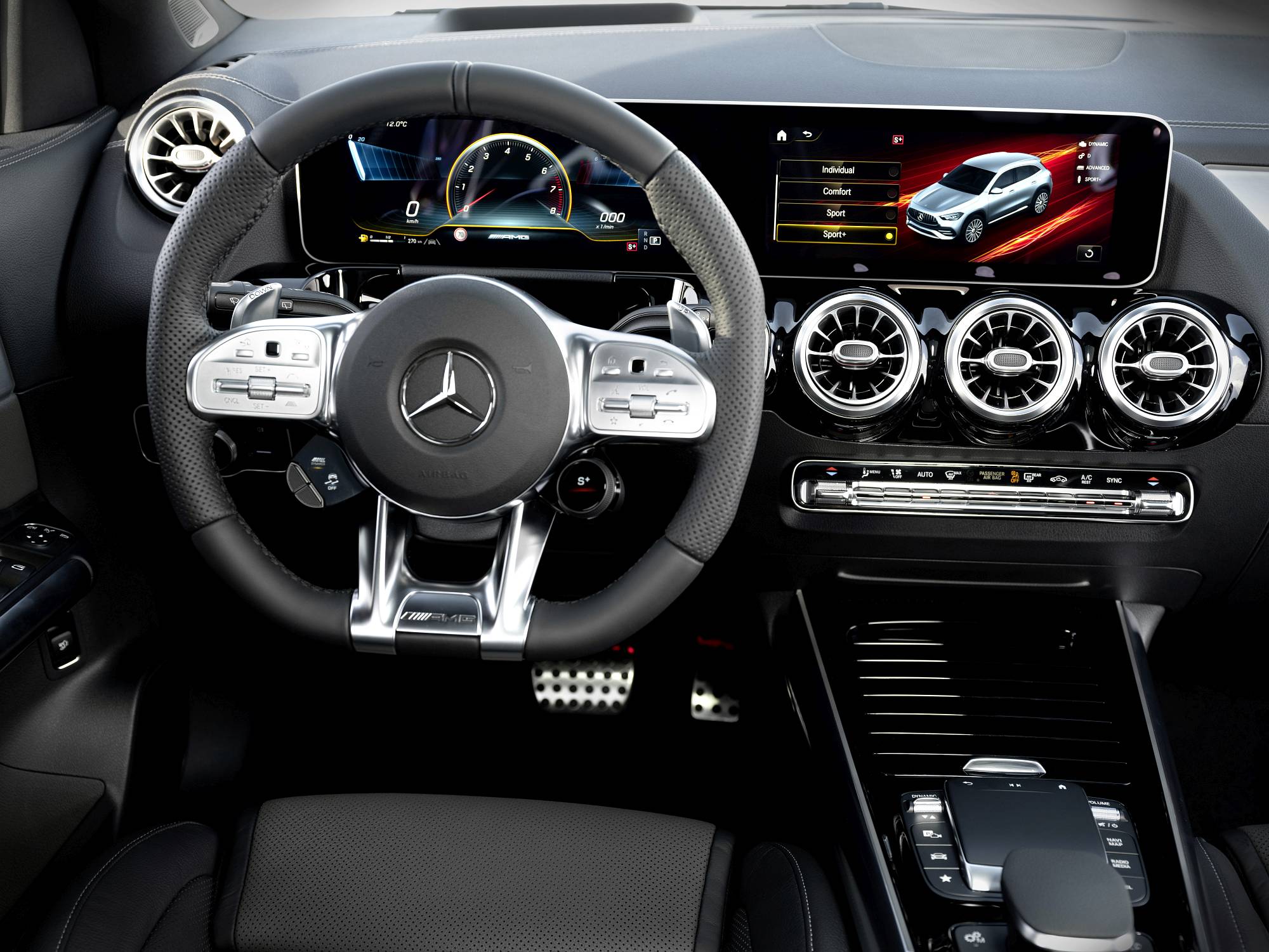 Verkaufsstart für die neuen Mercedes-AMG GLA Modelle: Kompakte Performance-SUV jetzt bestellbar

Sales release for the new Mercedes-AMG GLA models: Compact performance SUV now available to order