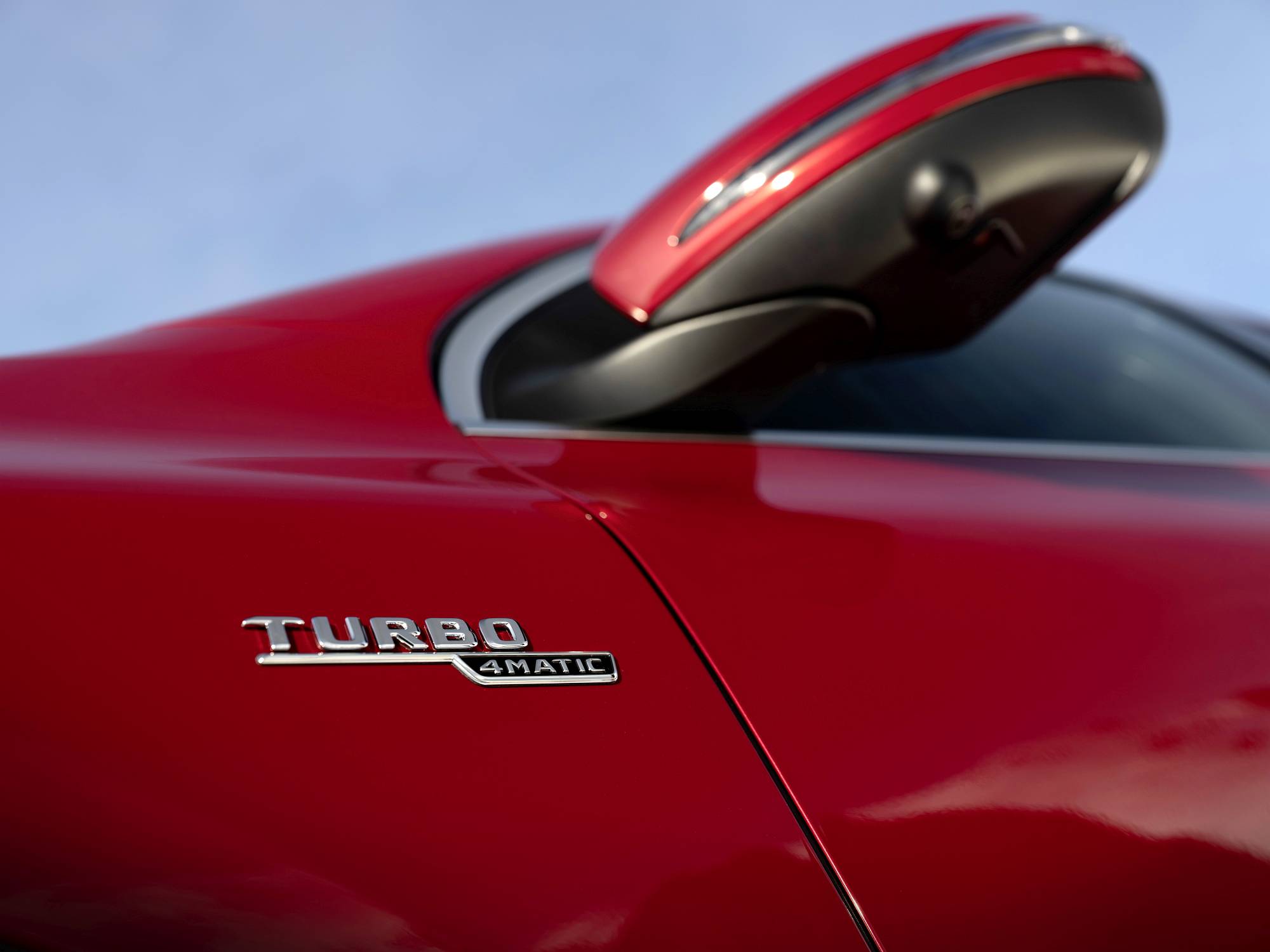 Verkaufsstart für die neuen Mercedes-AMG GLA Modelle: Kompakte Performance-SUV jetzt bestellbar

Sales release for the new Mercedes-AMG GLA models: Compact performance SUV now available to order