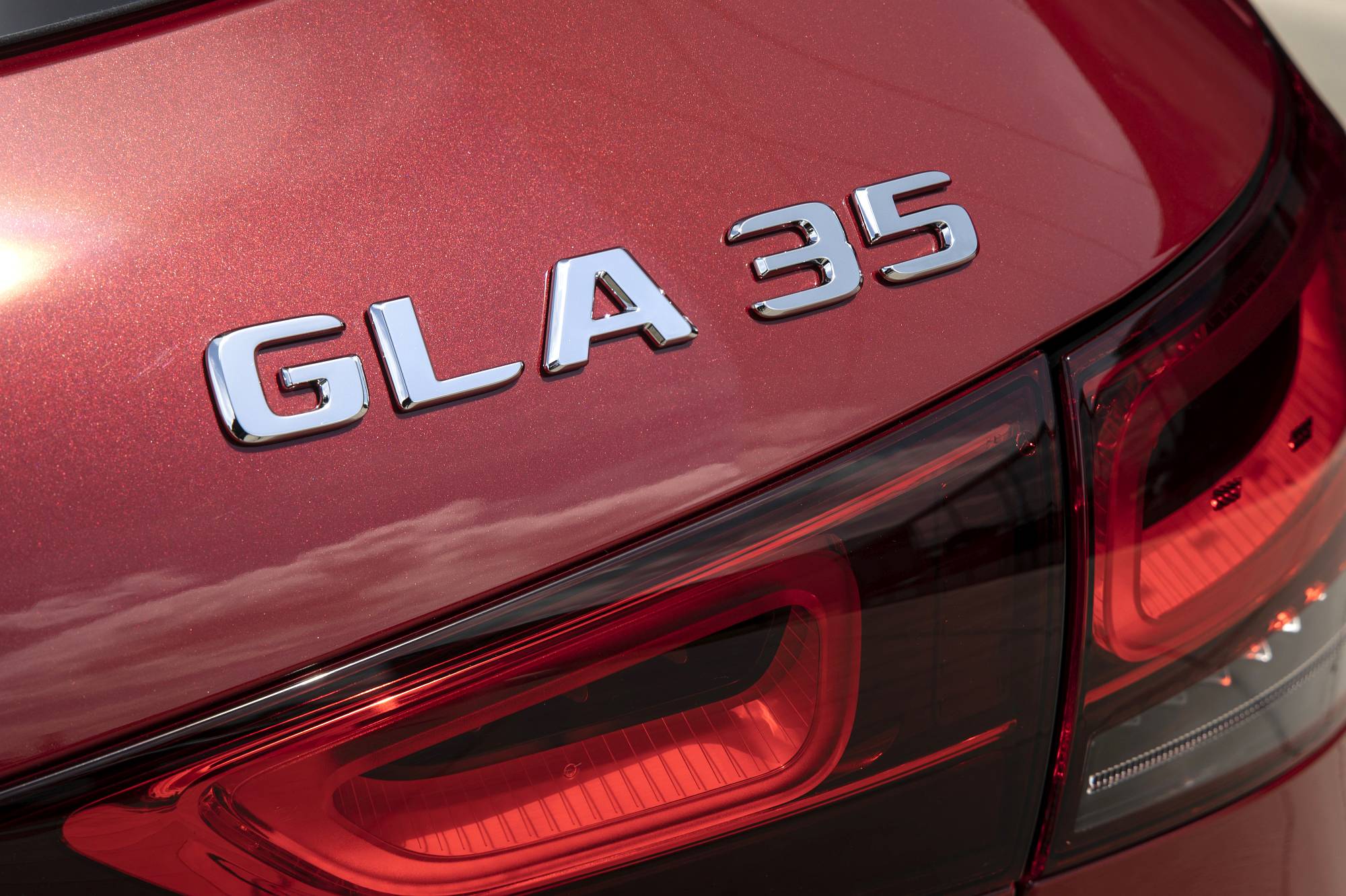 Test drive E-Class Family AMG GLA July 2020

Test drive E-Class Family AMG GLA July 2020