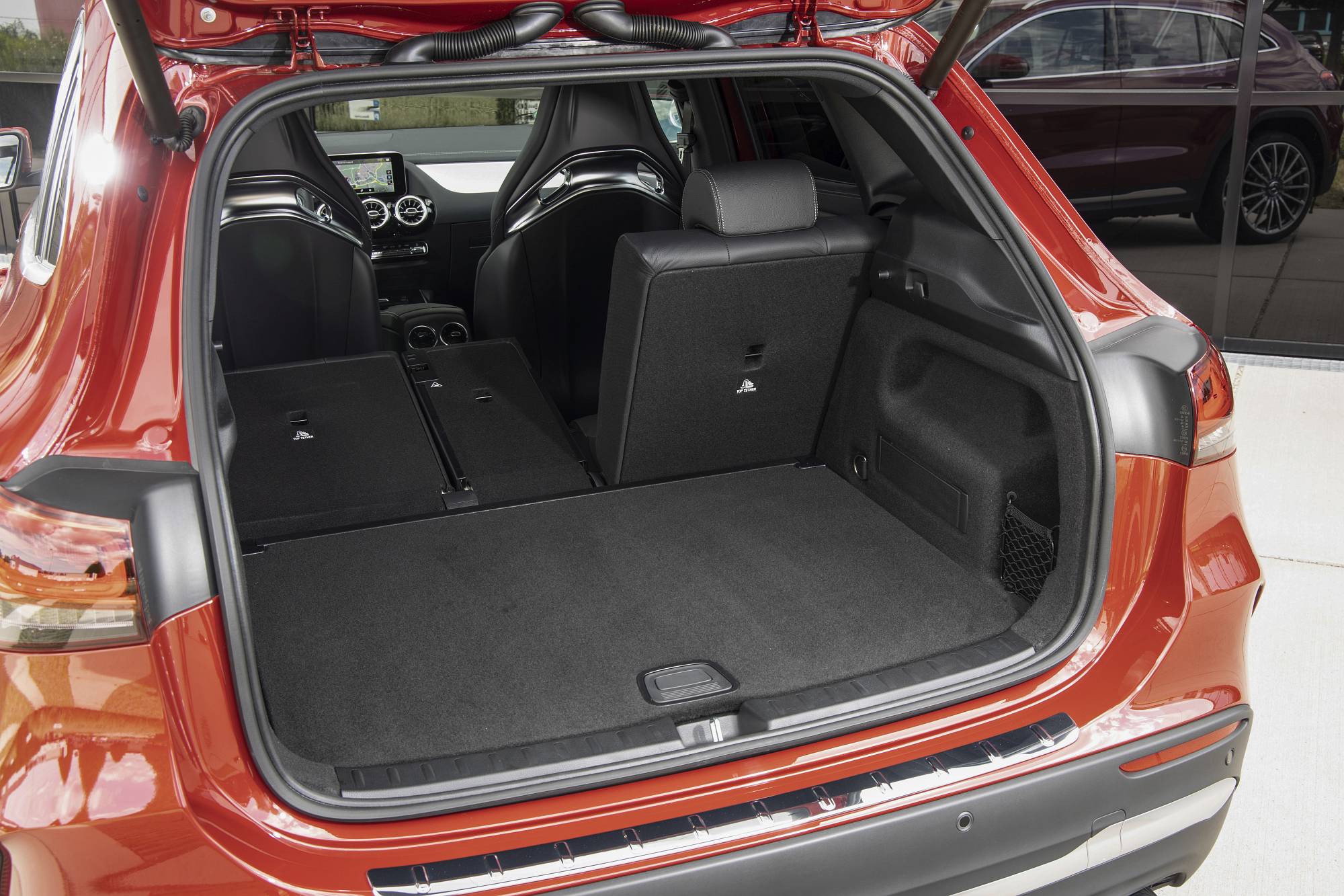 Test drive E-Class Family AMG GLA July 2020

Test drive E-Class Family AMG GLA July 2020