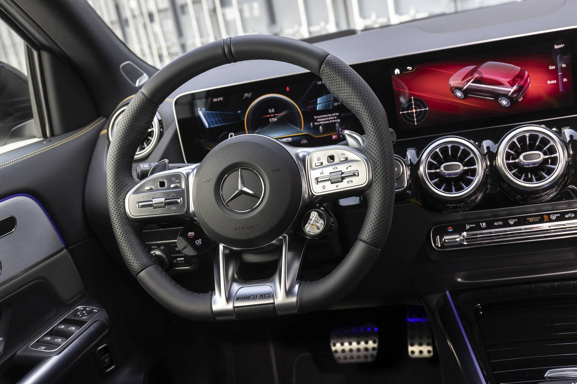 Mercedes-AMG GLA 45 S 4MATIC+

Mercedes-AMG GLA 45 S 4MATIC+