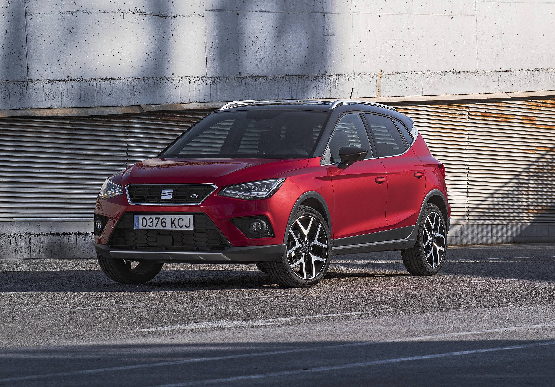SEAT Arona 013H_HQ