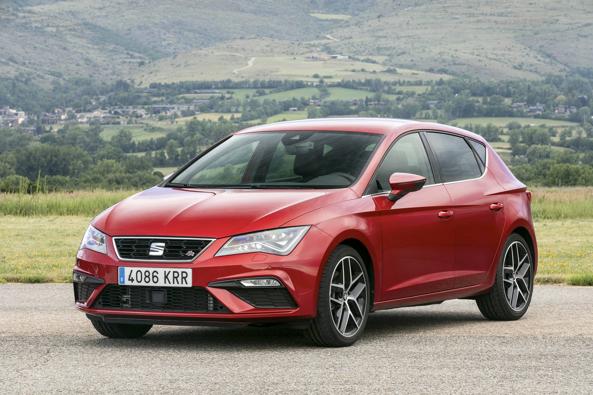 SEAT Leon 4 gerações_2020 (10)