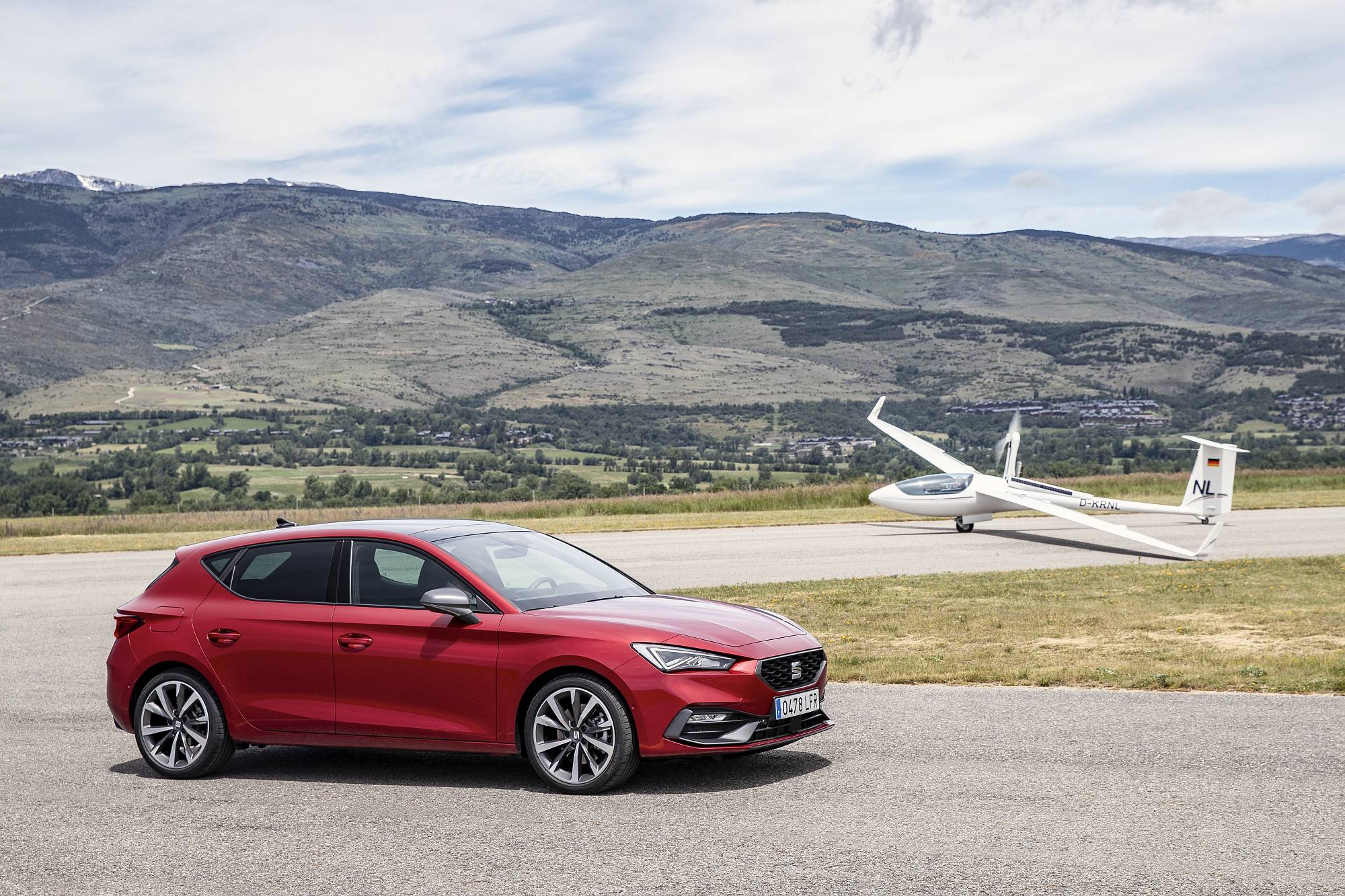 SEAT Leon 4 gerações_2020 (2)