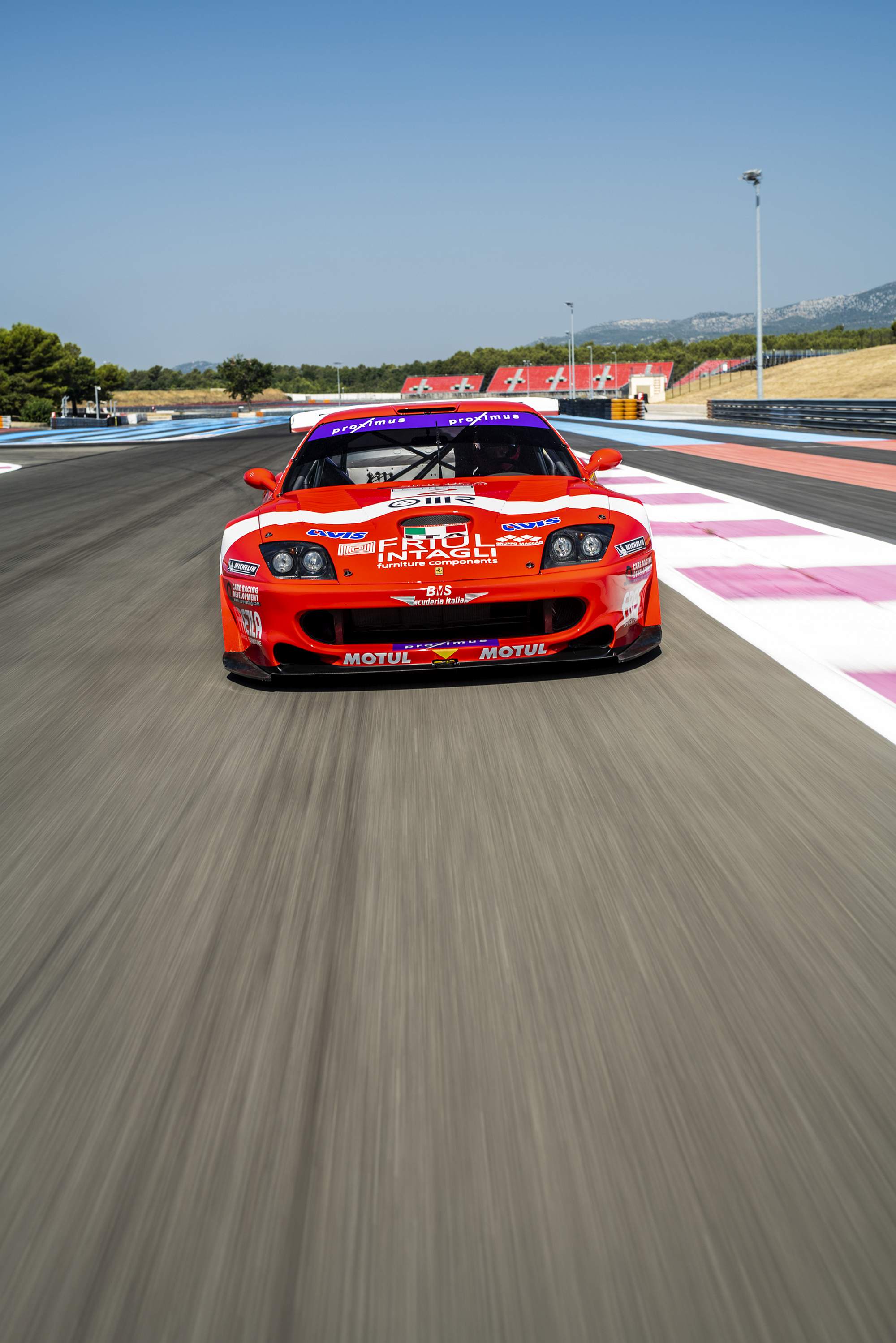 2001-Ferrari-550-GT1-Prodrive-_18