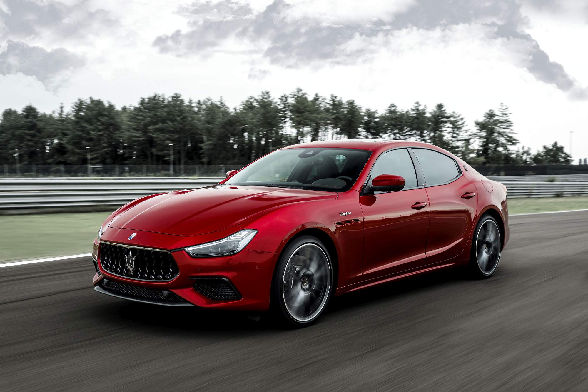 35_Maserati_Ghibli_Trofeo