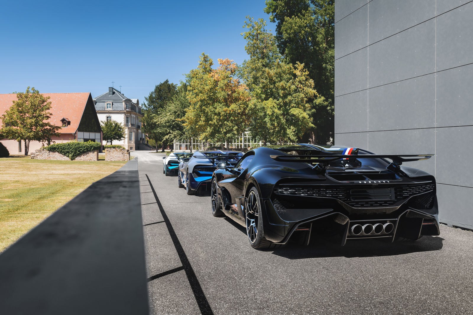 Bugatti_divo_first-deliveries (11)