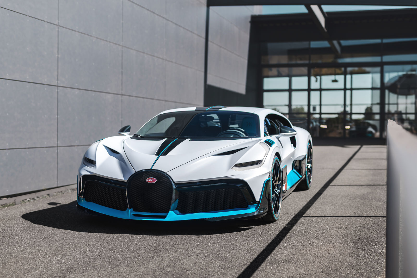 Bugatti_divo_first-deliveries (15)