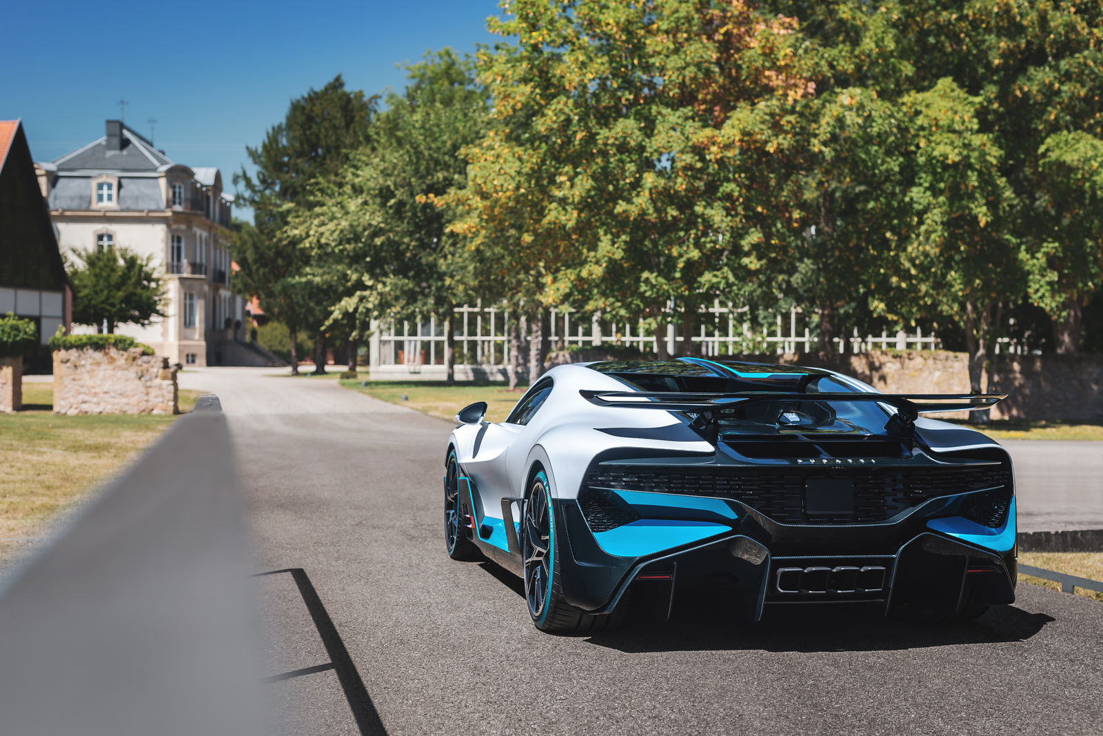 Bugatti_divo_first-deliveries (20)