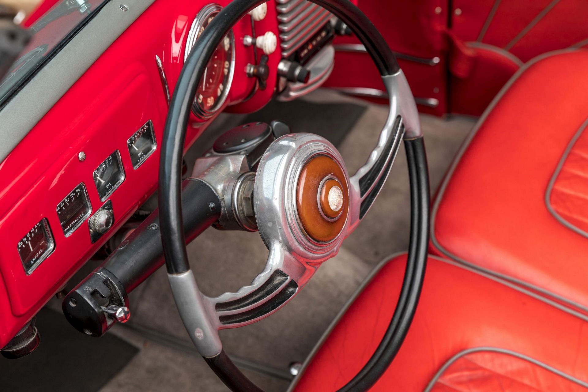 Delahaye-175-Cabriolet-13