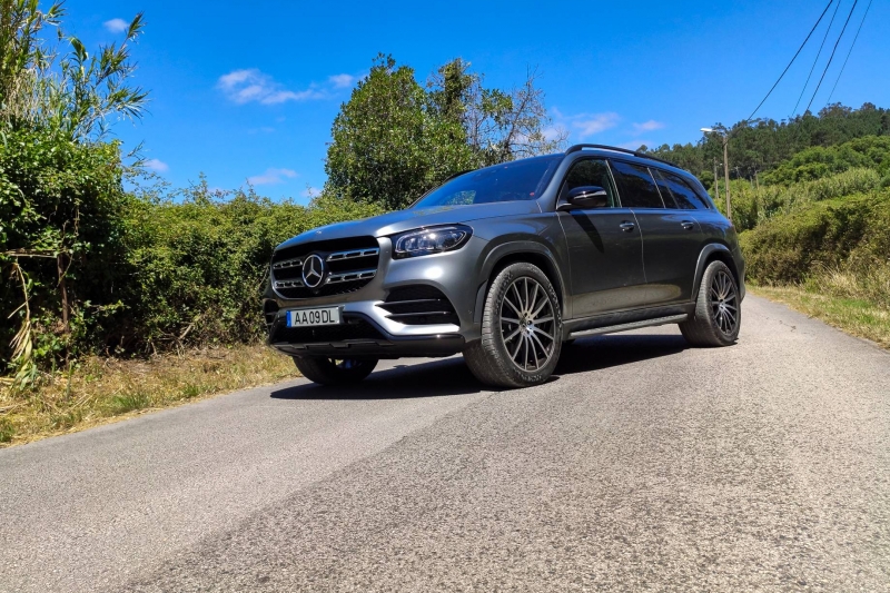 Mercedes-Benz GLS 400d_2020 (2)