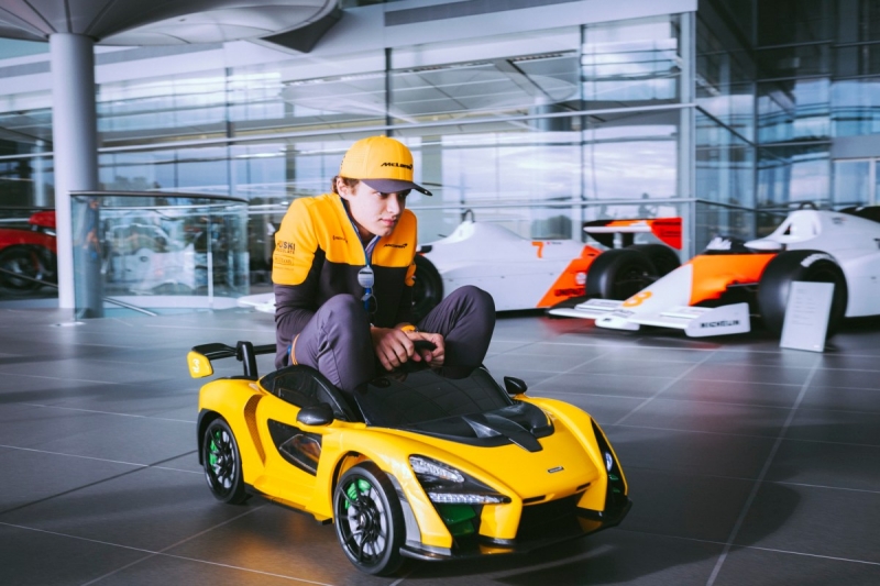 mclaren-senna-ride-on-toy-11