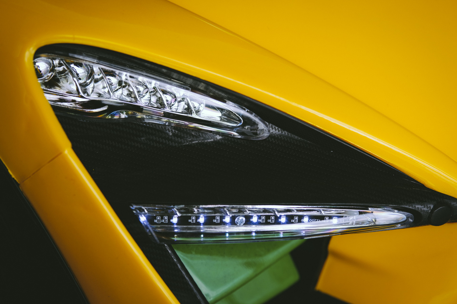 mclaren-senna-ride-on-toy-5