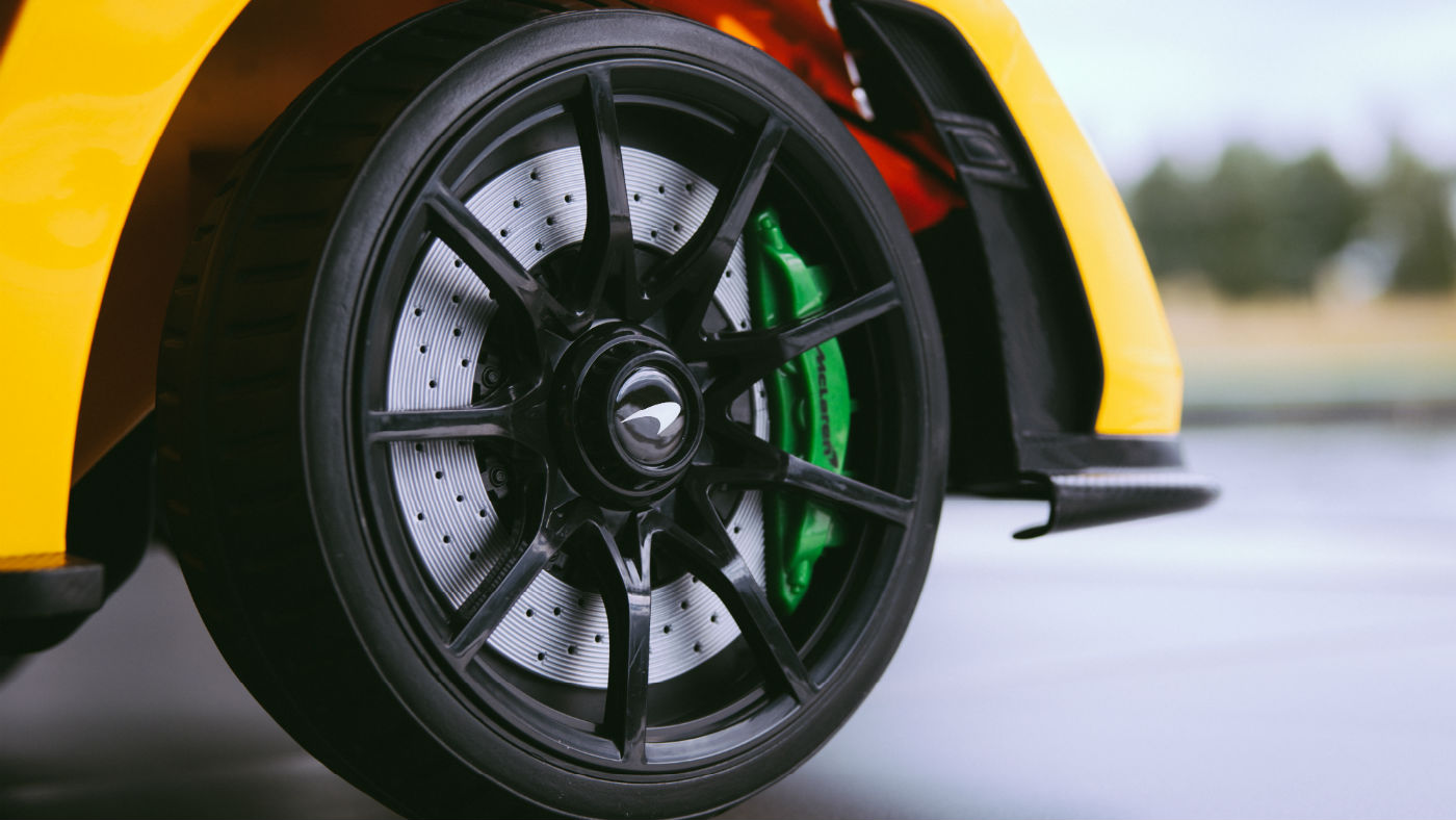 mclaren_senna_ride-on_electric_toy_vehicle_2