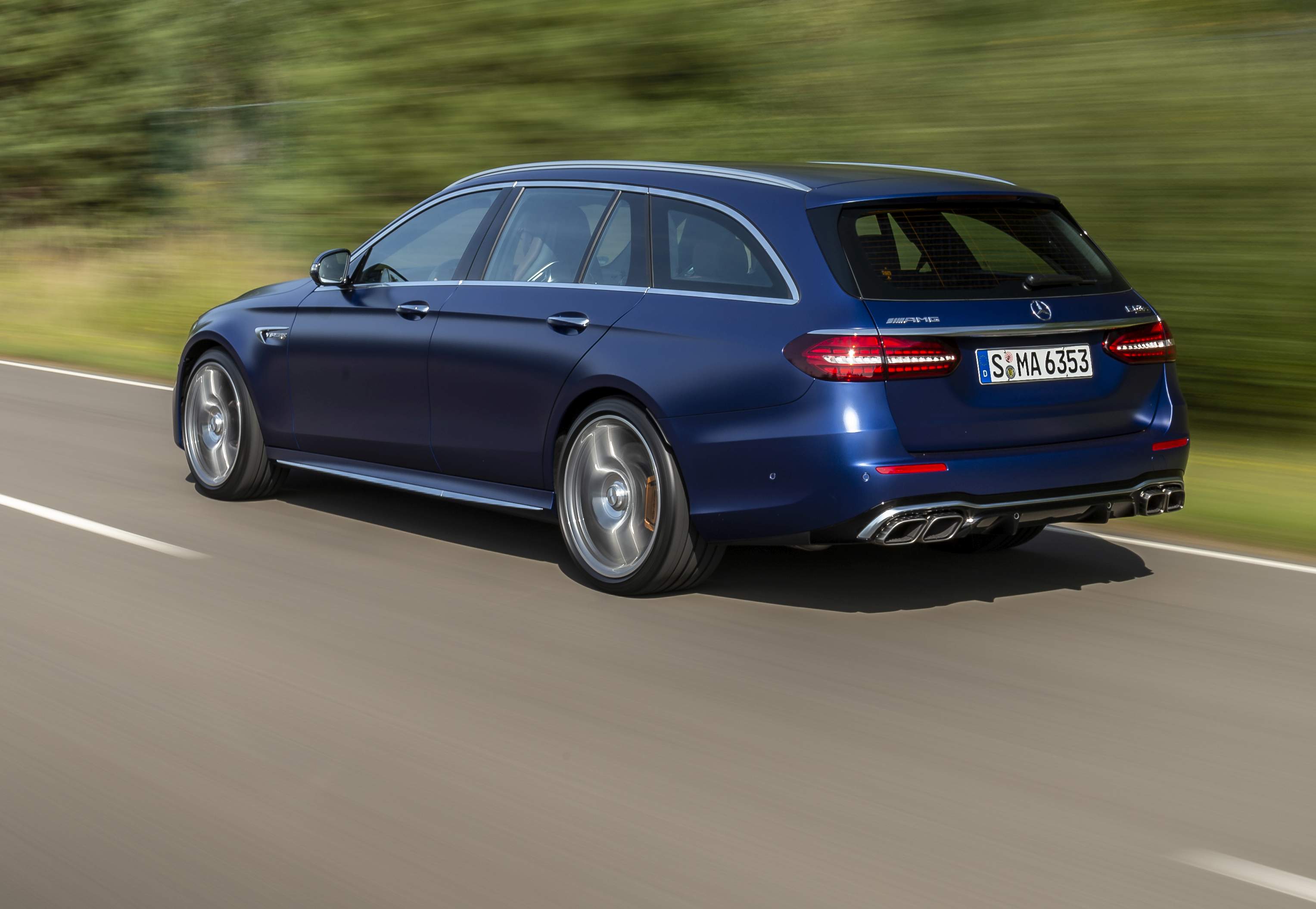 Mercedes-AMG E63s 4MATIC+ T-Modell

Mercedes-AMG E63s 4MATIC+ estate