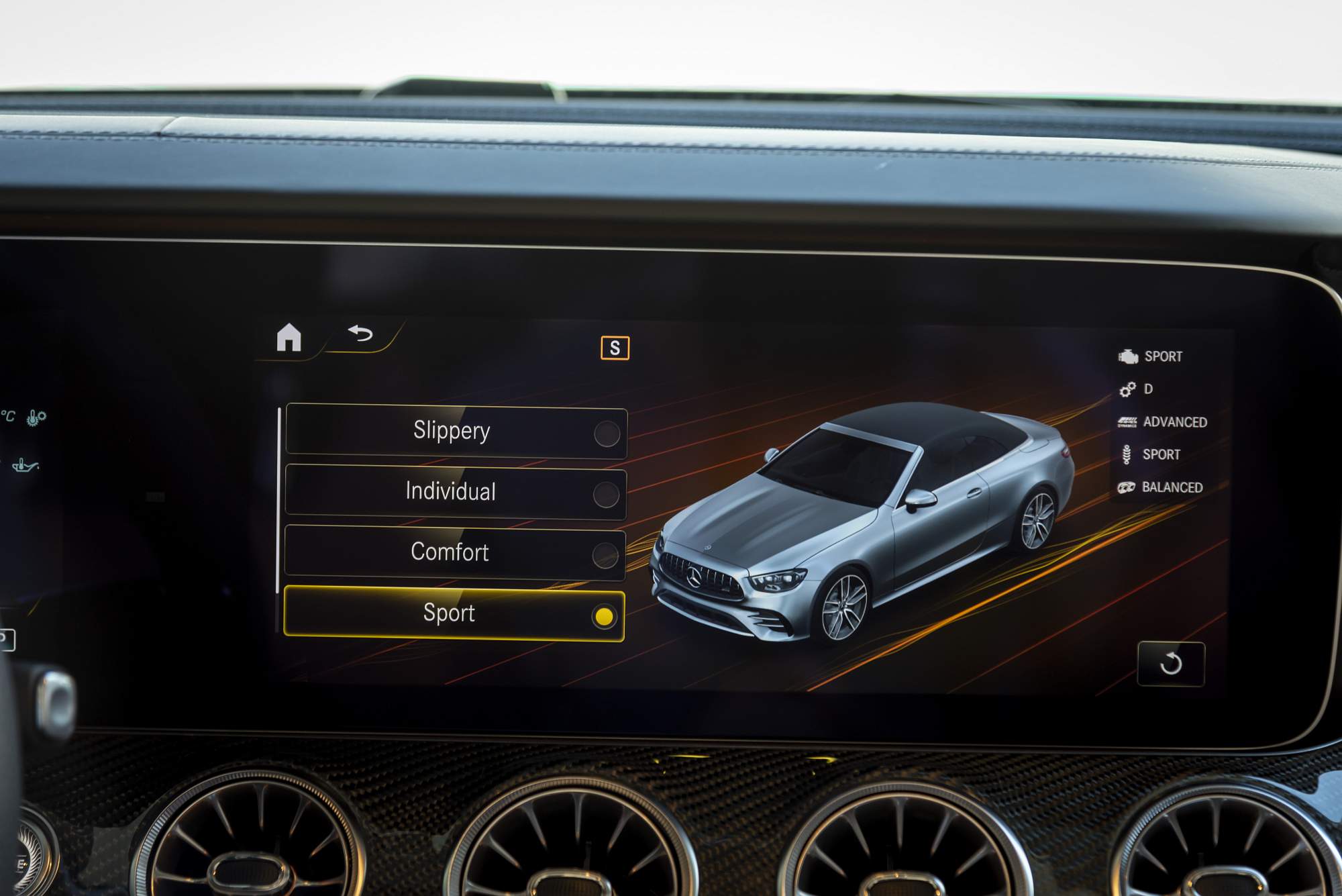 Driving Experience AMG GT BS / AMG E 53 & E 63 Lausitzring 2020

Driving Experience AMG GT BS / AMG E 53 & E 63 Lausitzring 2020