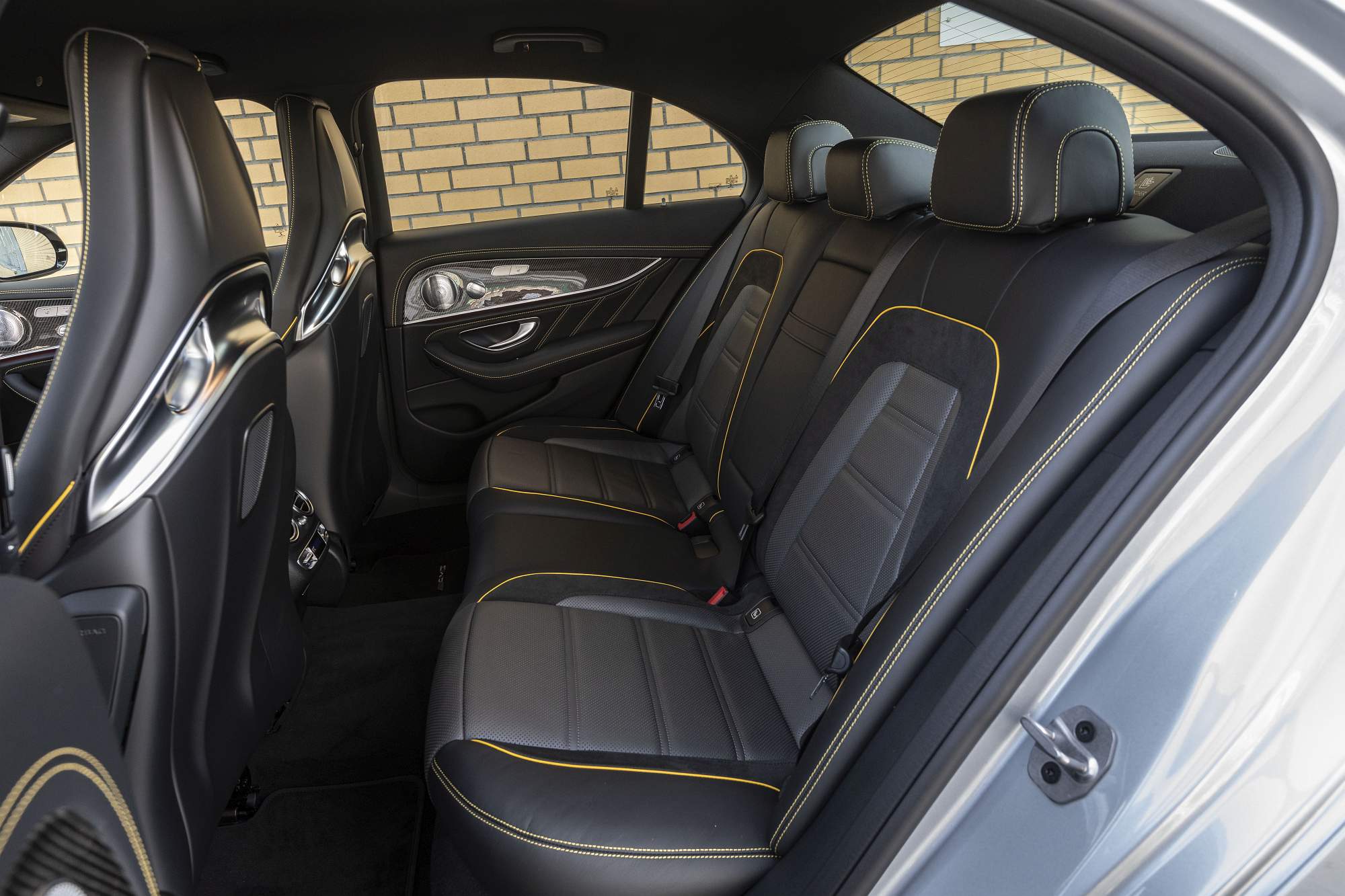 Der neue Mercedes-AMG E63s

The new Mercedes-AMG E63s