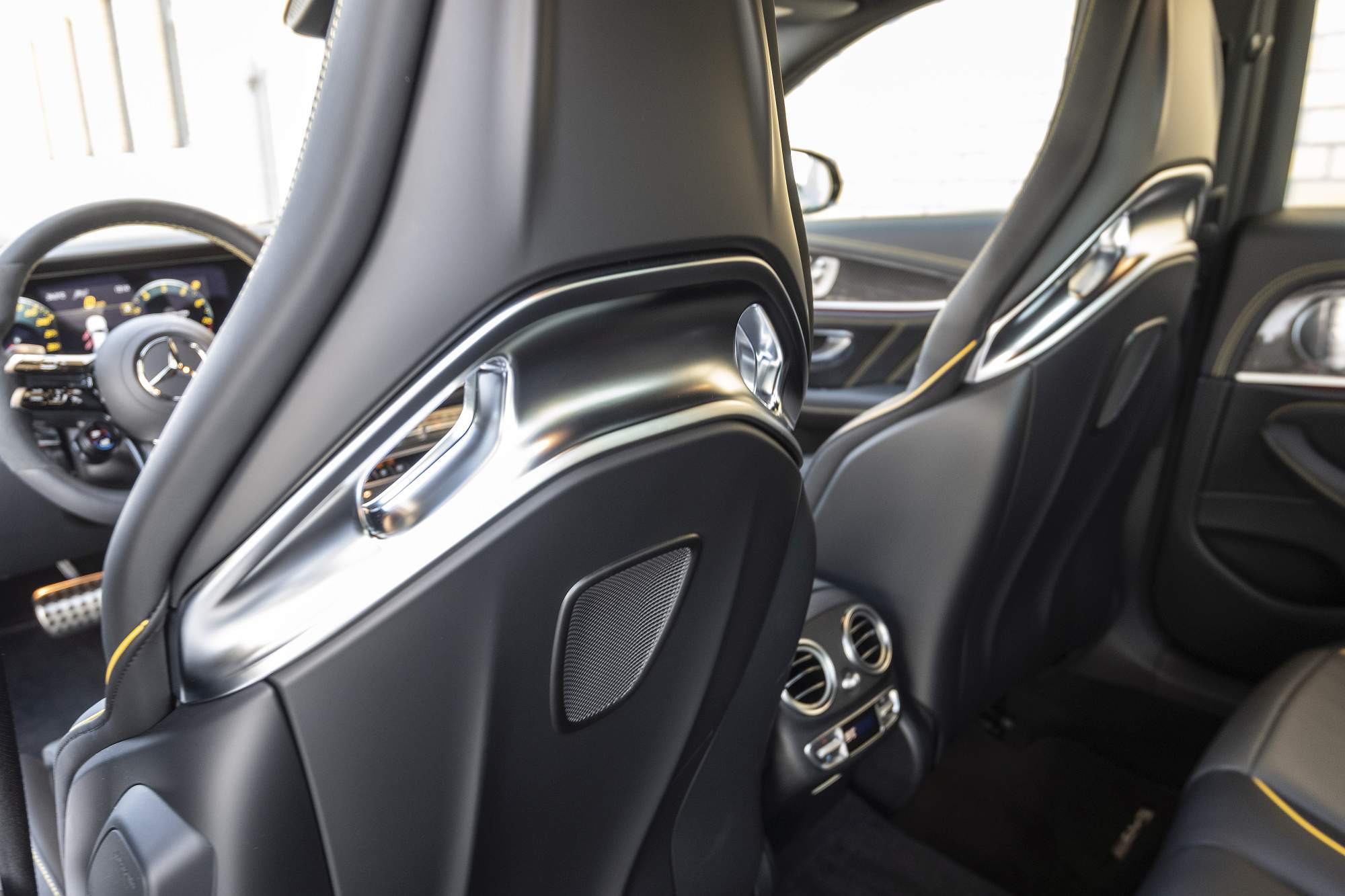 Der neue Mercedes-AMG E63s

The new Mercedes-AMG E63s