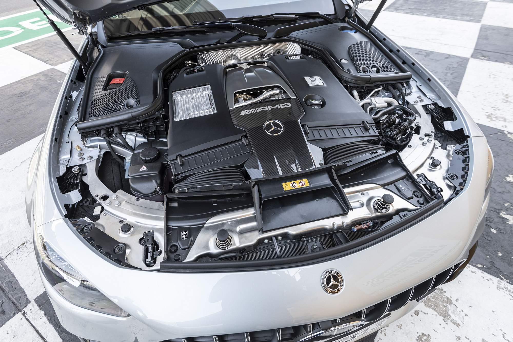 Der neue Mercedes-AMG E63s

The new Mercedes-AMG E63s