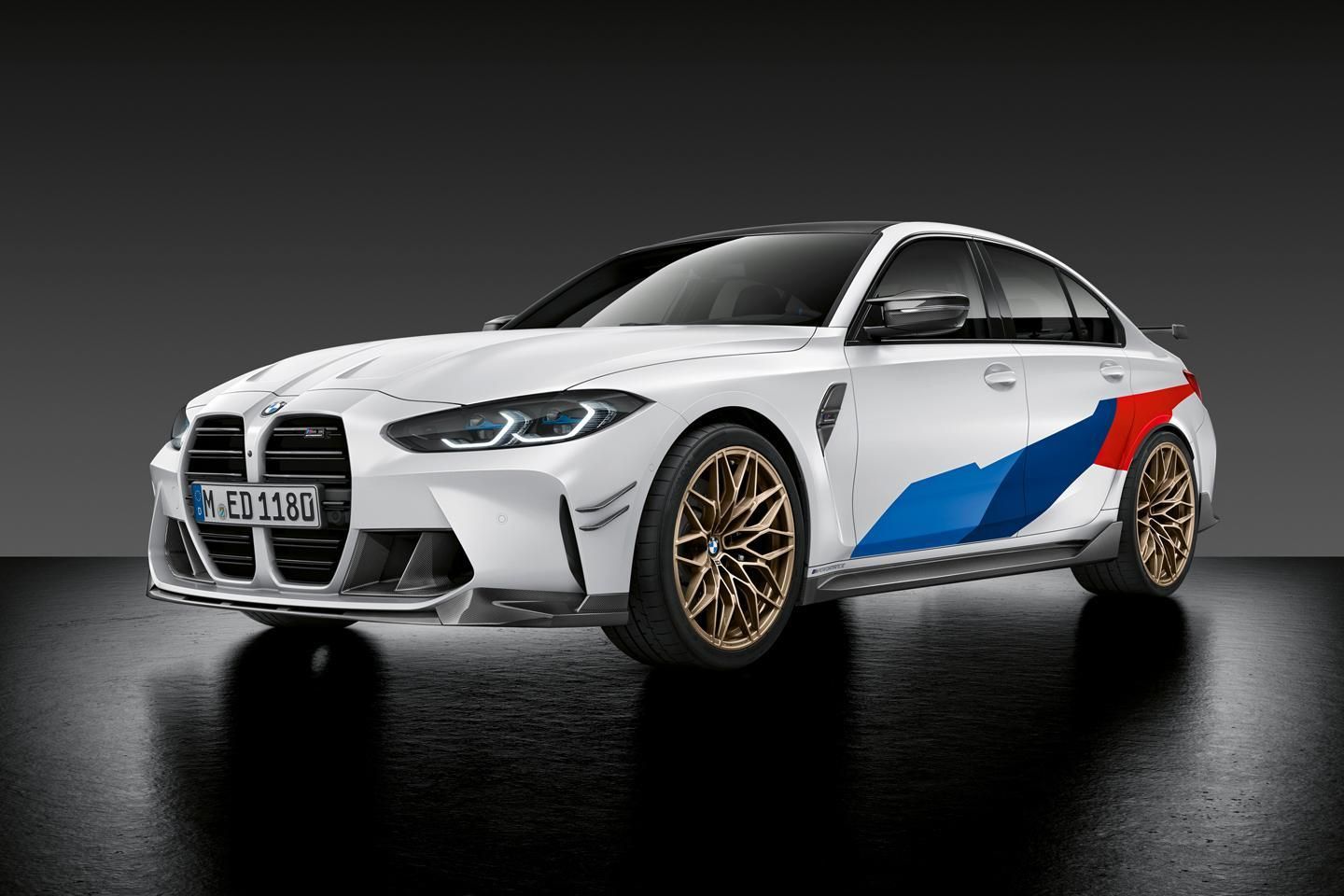 P90398952_highRes_the-new-bmw-m3-compe