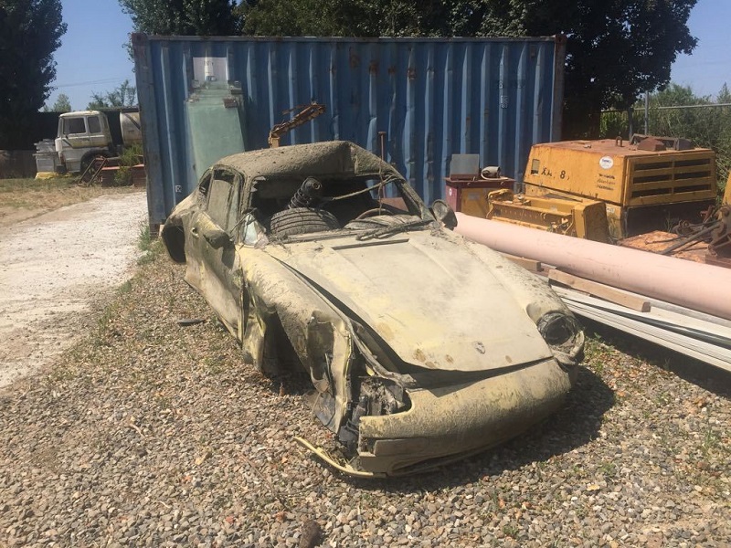 Project-Limoncella-Porsche-993-before