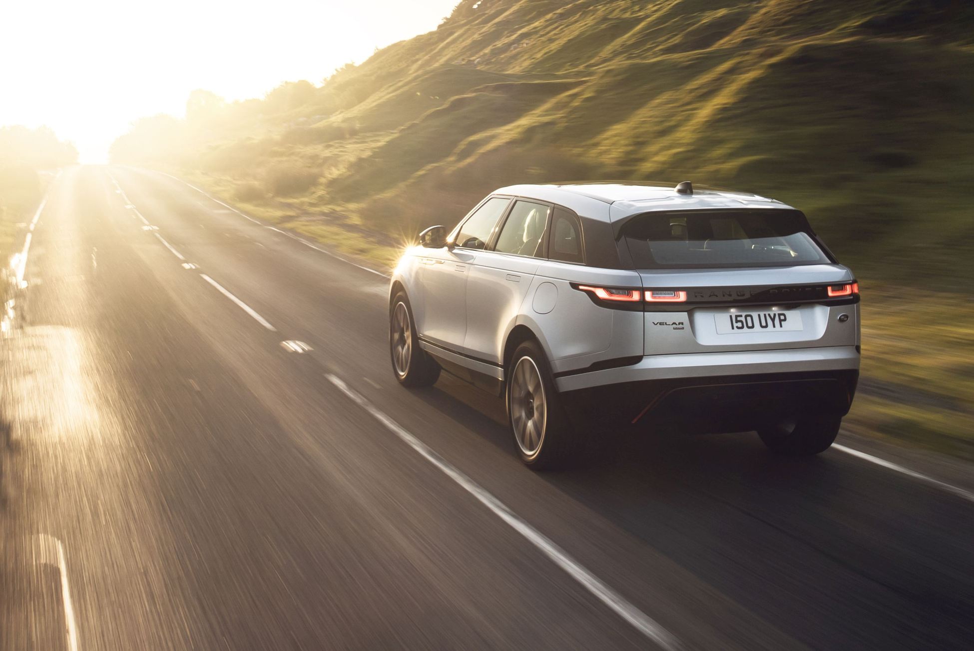 Range Rover_Velar_21MY_Static_230920 (18)