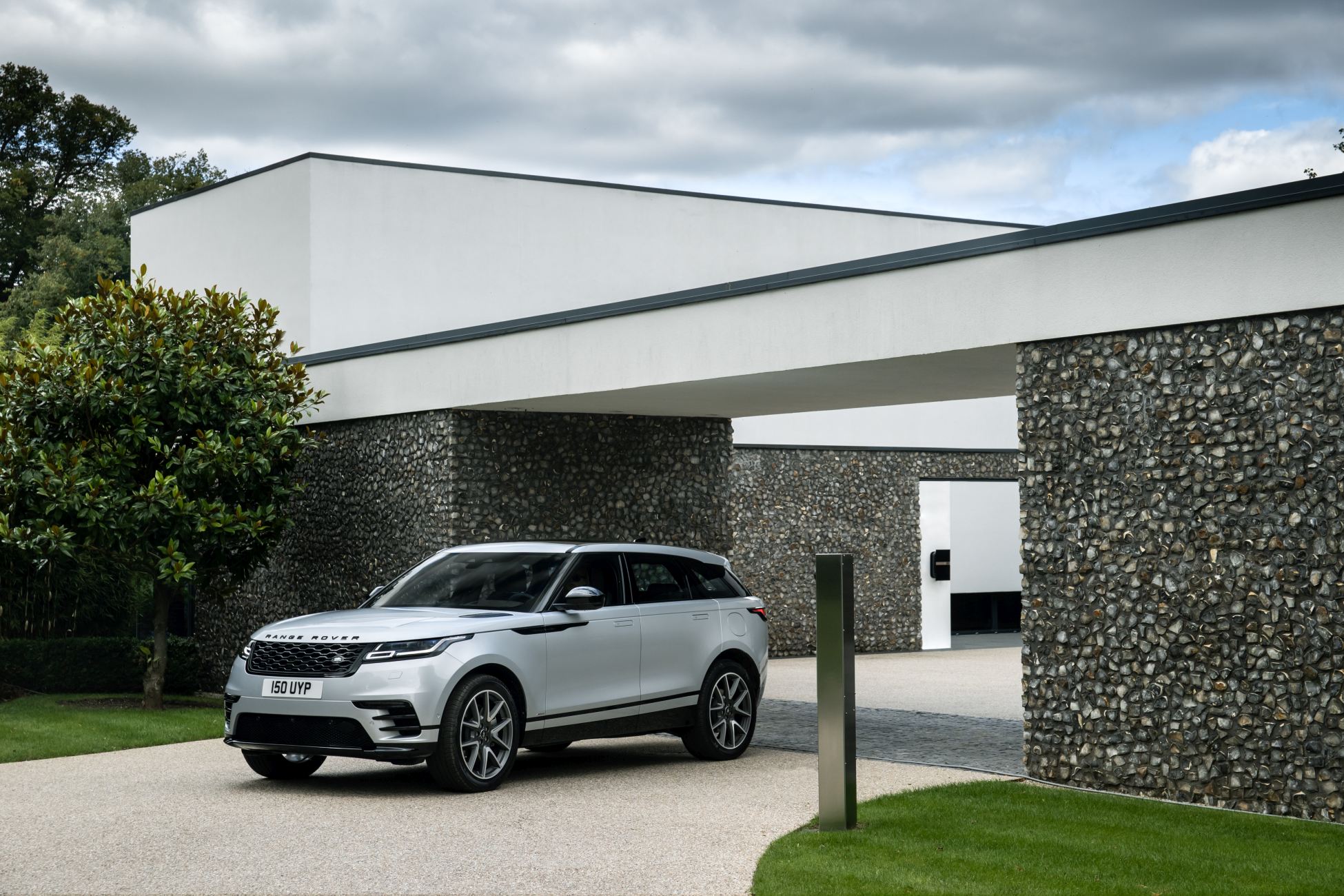 Range Rover_Velar_21MY_Static_230920 (40)