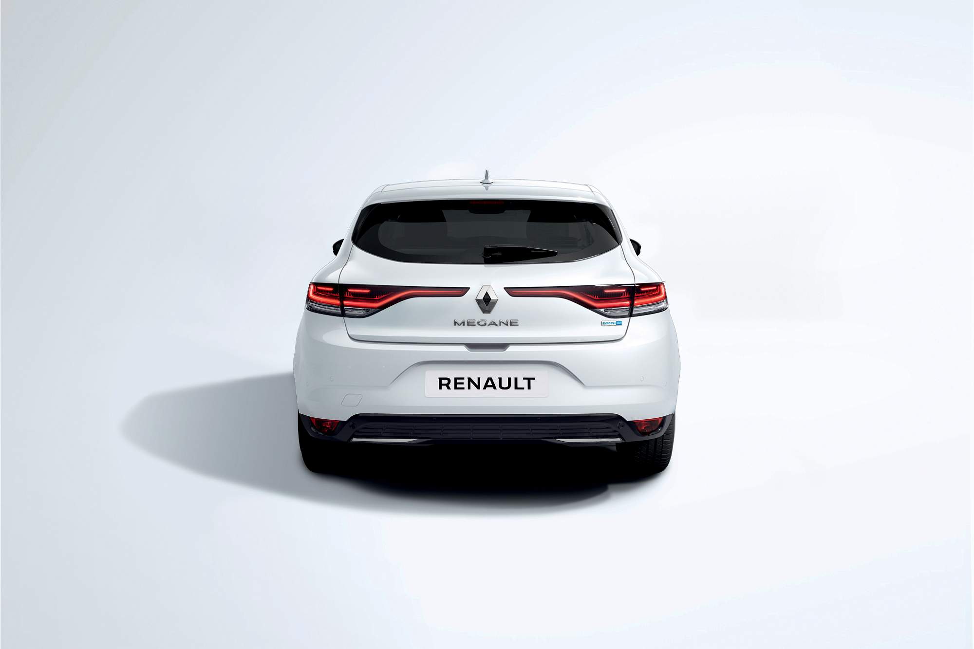 44-2020 â€“ New Renault MEGANE Berline E-TECH Plug-In Hybrid