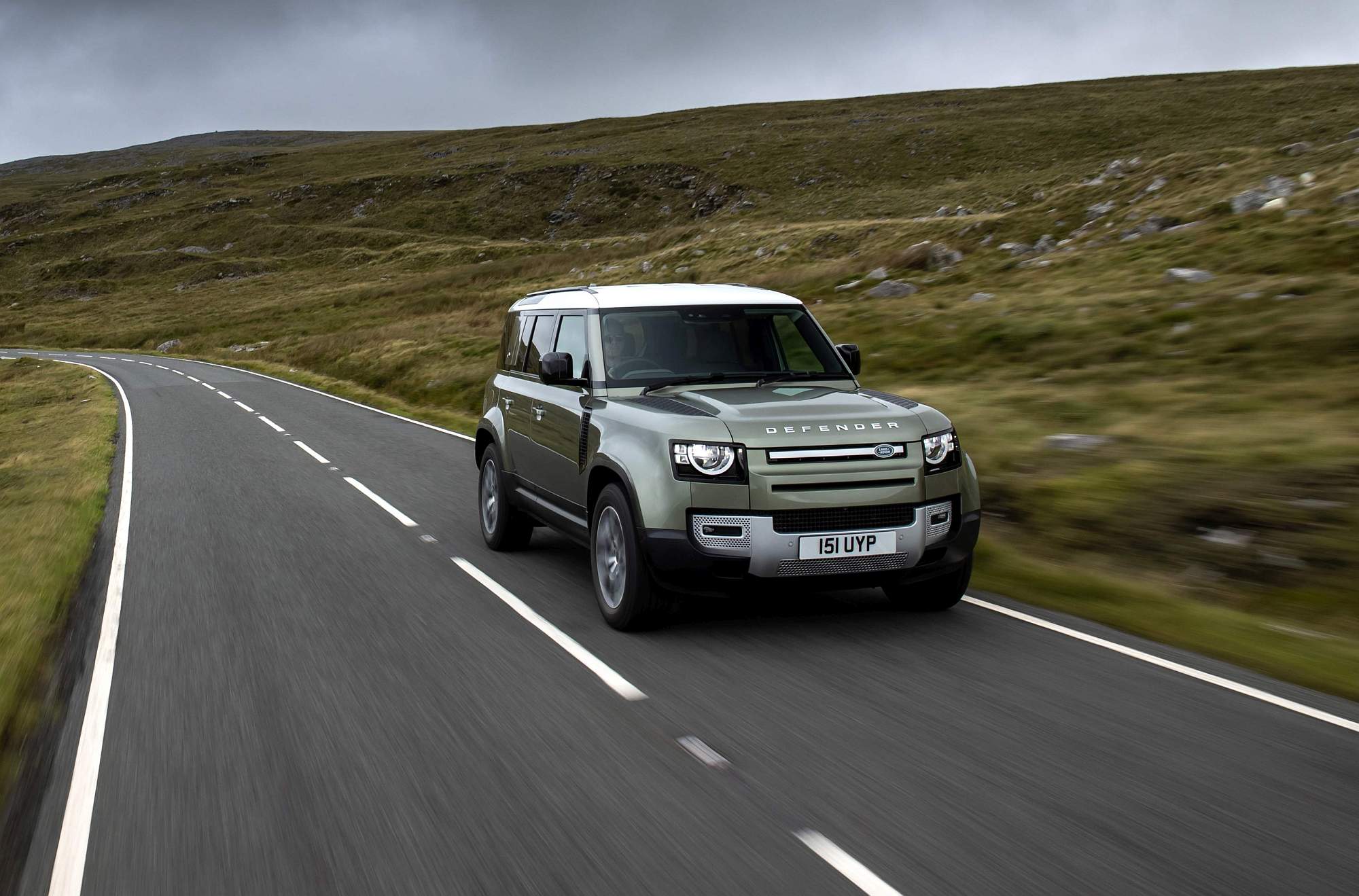 Land Rover_Defender_PHEV_21MY (22)