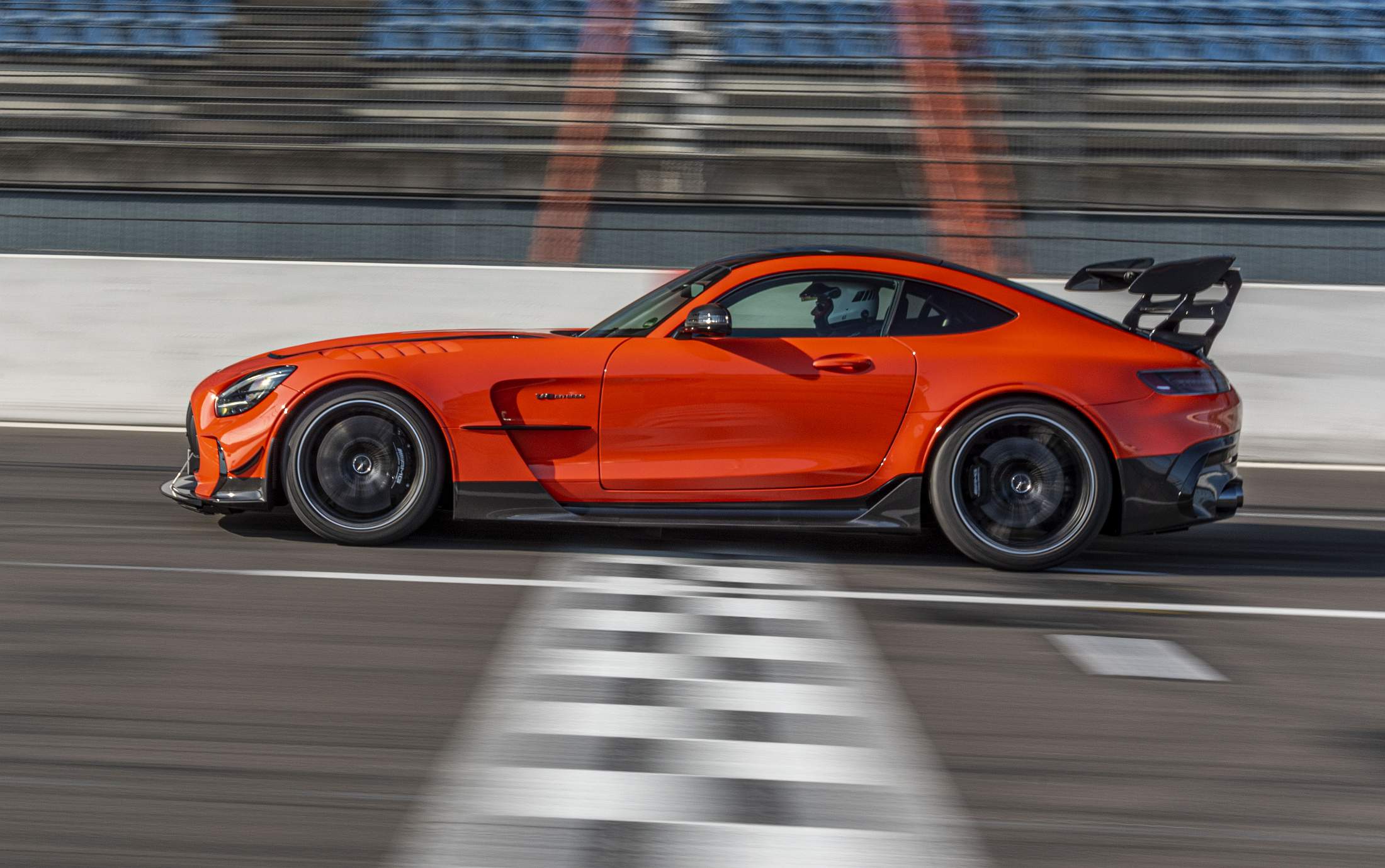 Driving Experience AMG GT BS / AMG E 53 & E 63 Lausitzring 2020

Driving Experience AMG GT BS / AMG E 53 & E 63 Lausitzring 2020