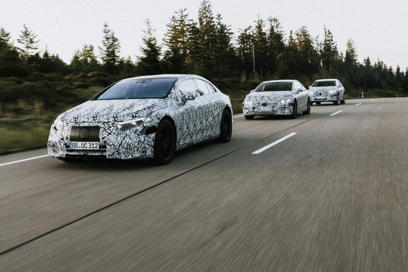 EQS kommt 2021 und ist erstes Modell auf der neuen Elektroarchitektur: Sechs neue EQ Modelle: Mercedes-Benz erweitert Elektroauto-Portfolio

EQS arrives in 2021 and is the first model built on the new electric architecture: Six new models from EQ: Mercedes