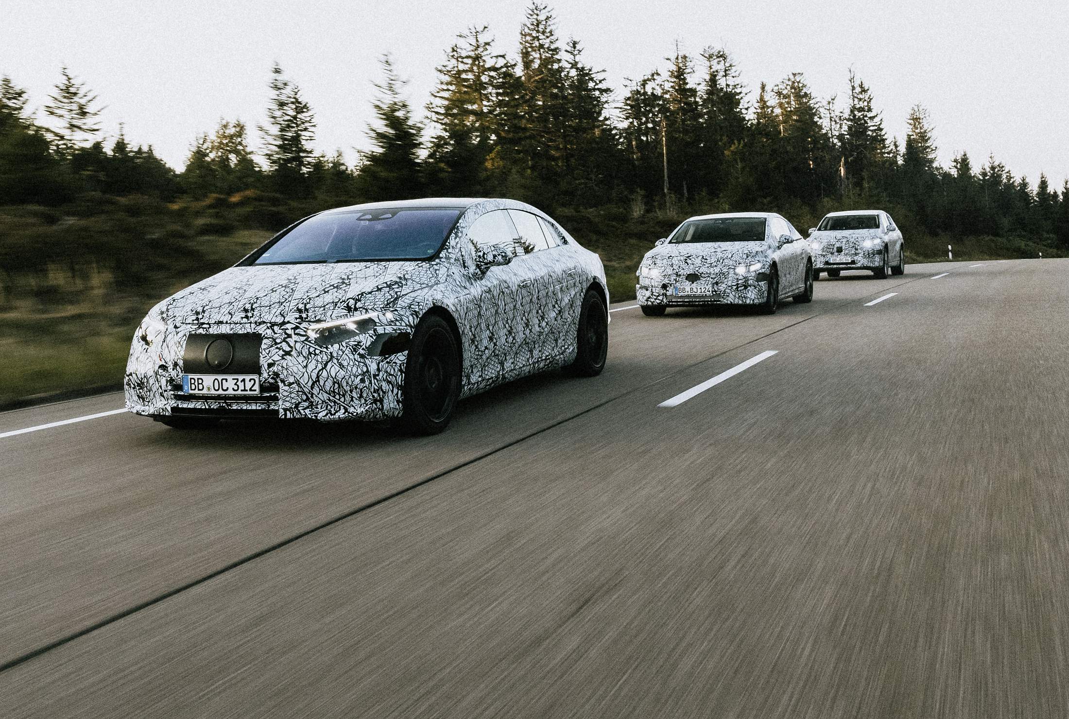 EQS kommt 2021 und ist erstes Modell auf der neuen Elektroarchitektur: Sechs neue EQ Modelle: Mercedes-Benz erweitert Elektroauto-Portfolio

EQS arrives in 2021 and is the first model built on the new electric architecture: Six new models from EQ: Mercedes