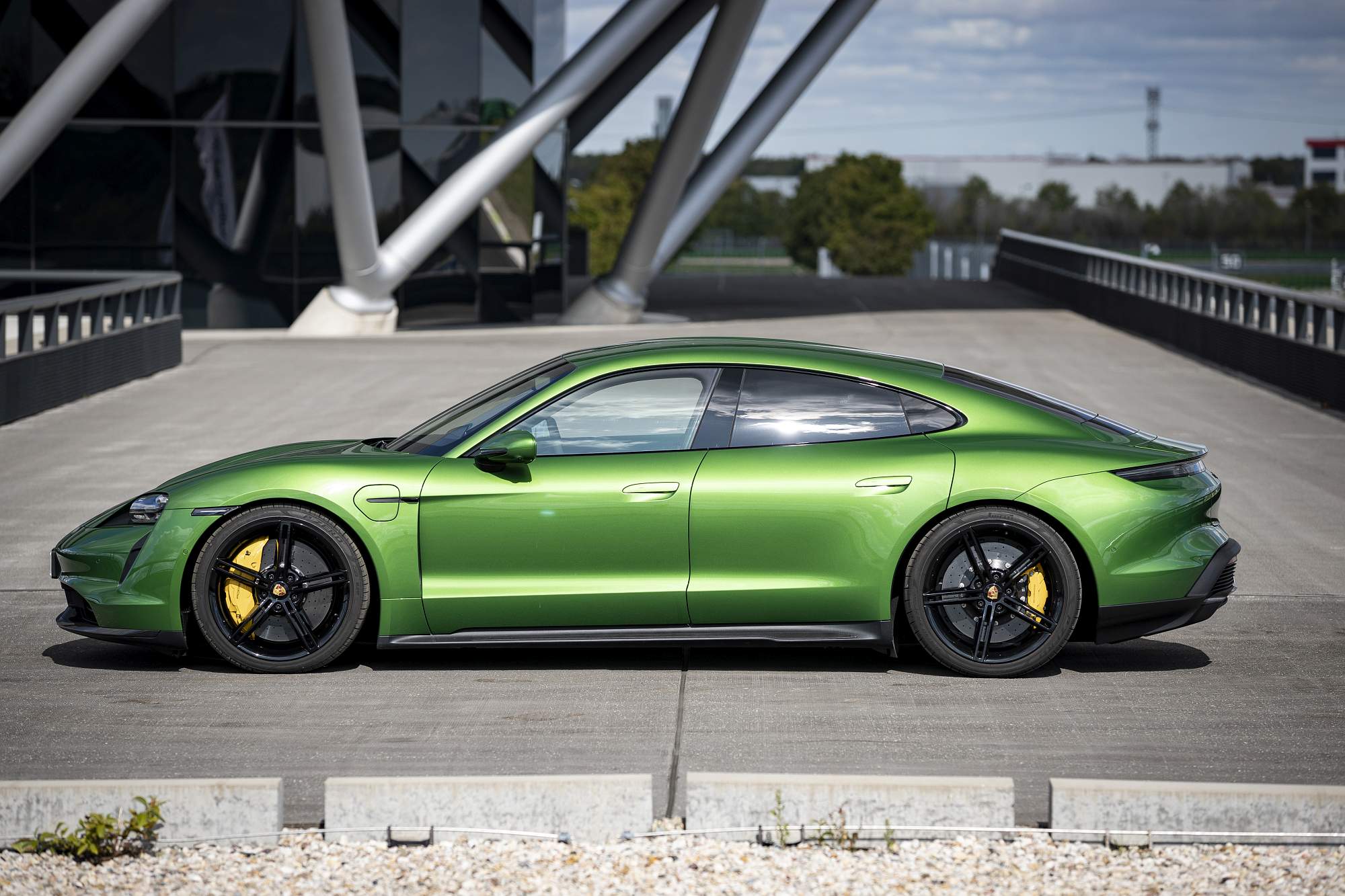 Porsche Taycan Turbo S (13)