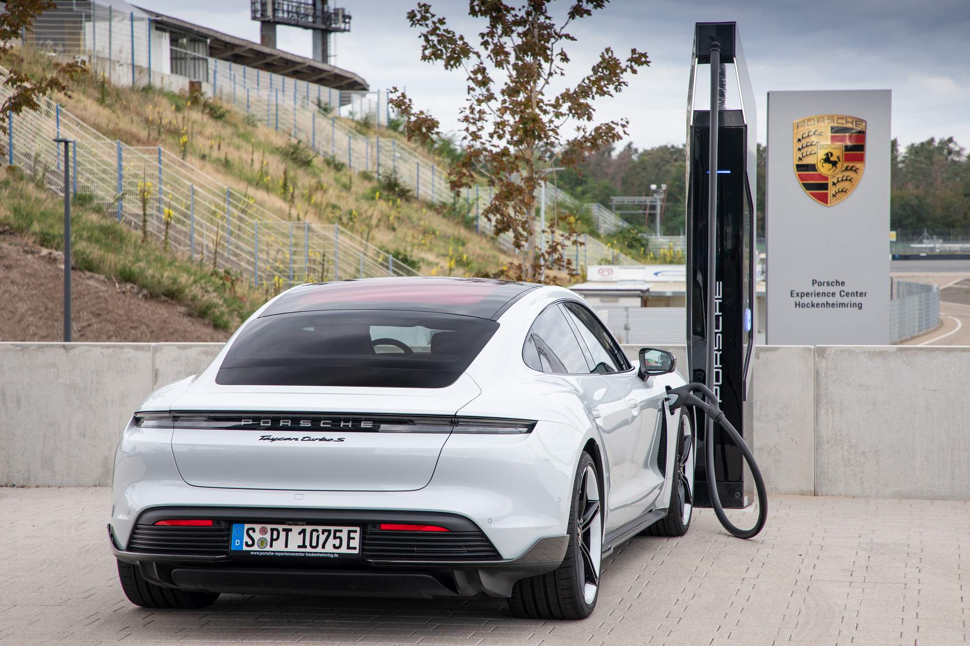 Porsche Taycan Turbo S (5)