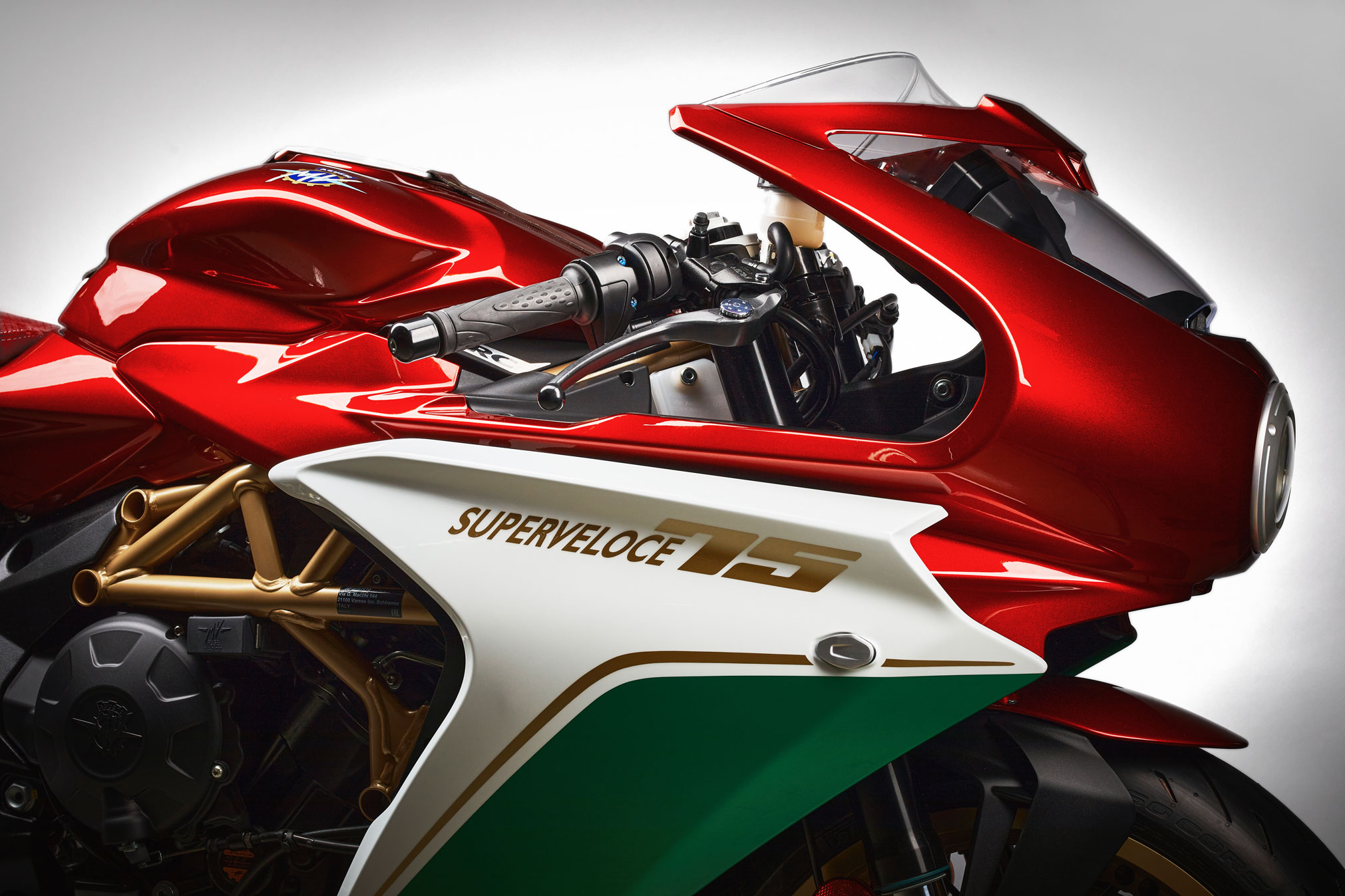 2021-MV-Agusta-Superveloce-75th-Anniversary-Edition4