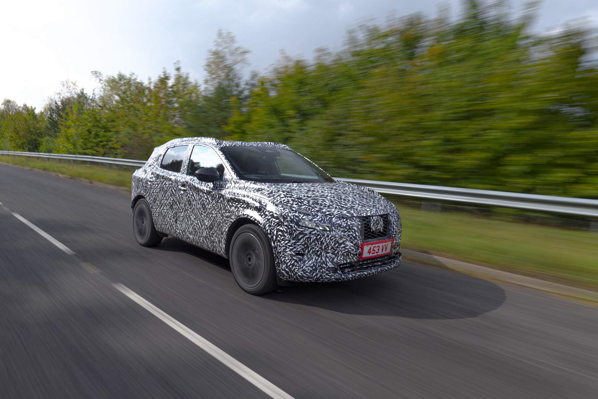 New Nissan Qashqai camo 10