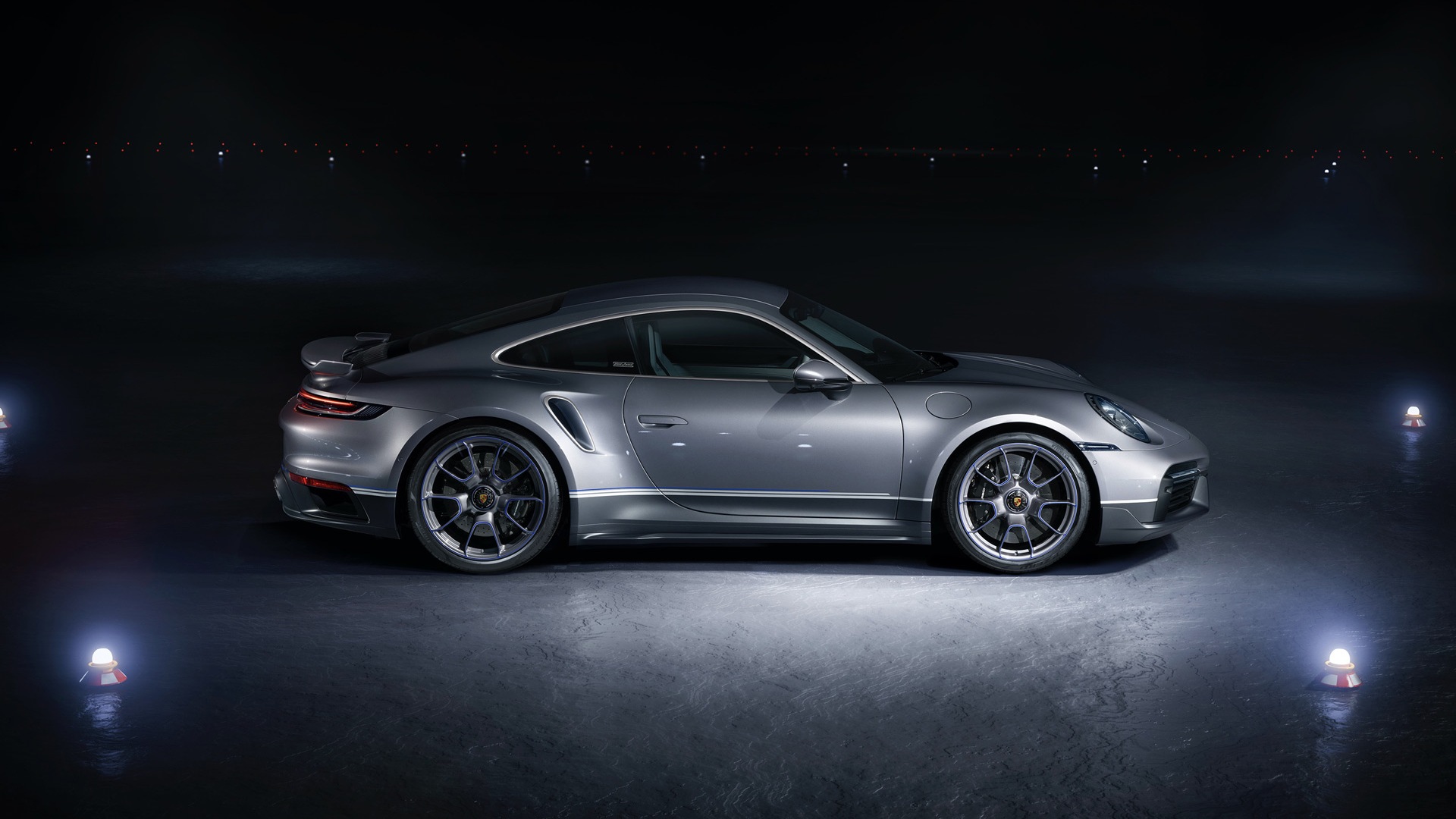 PORSCHE 911 TURBO S DUET 2021 07