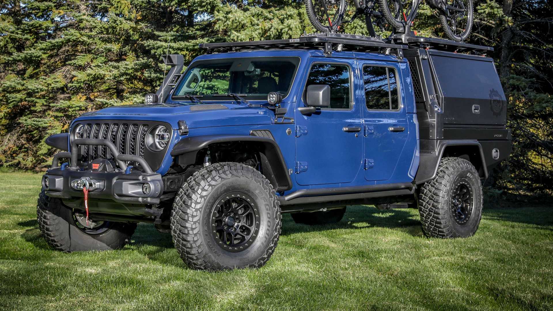 jeep-gladiator-top-dog-concept-three-quarters