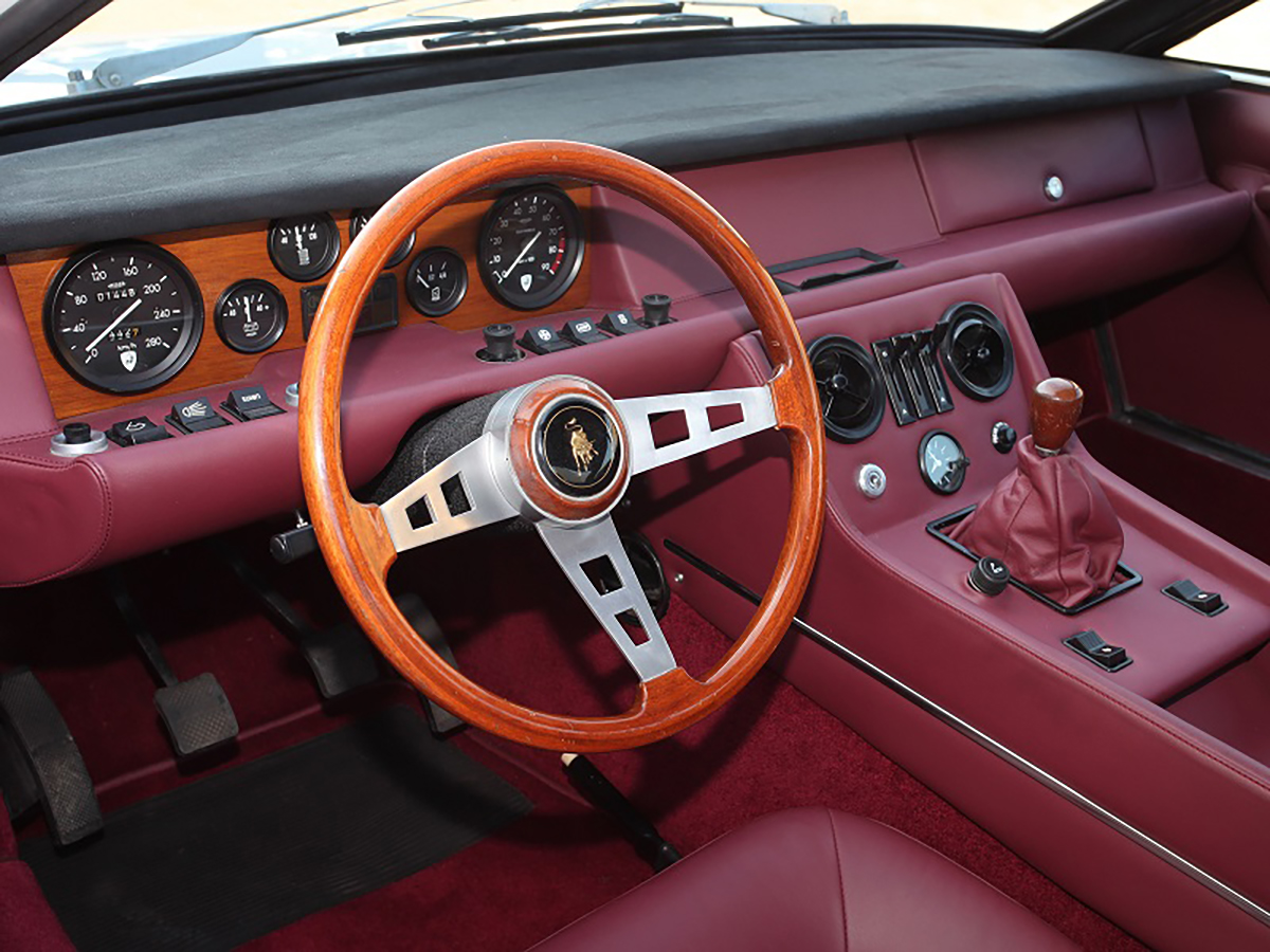 lamborghini_jarama_400_gt