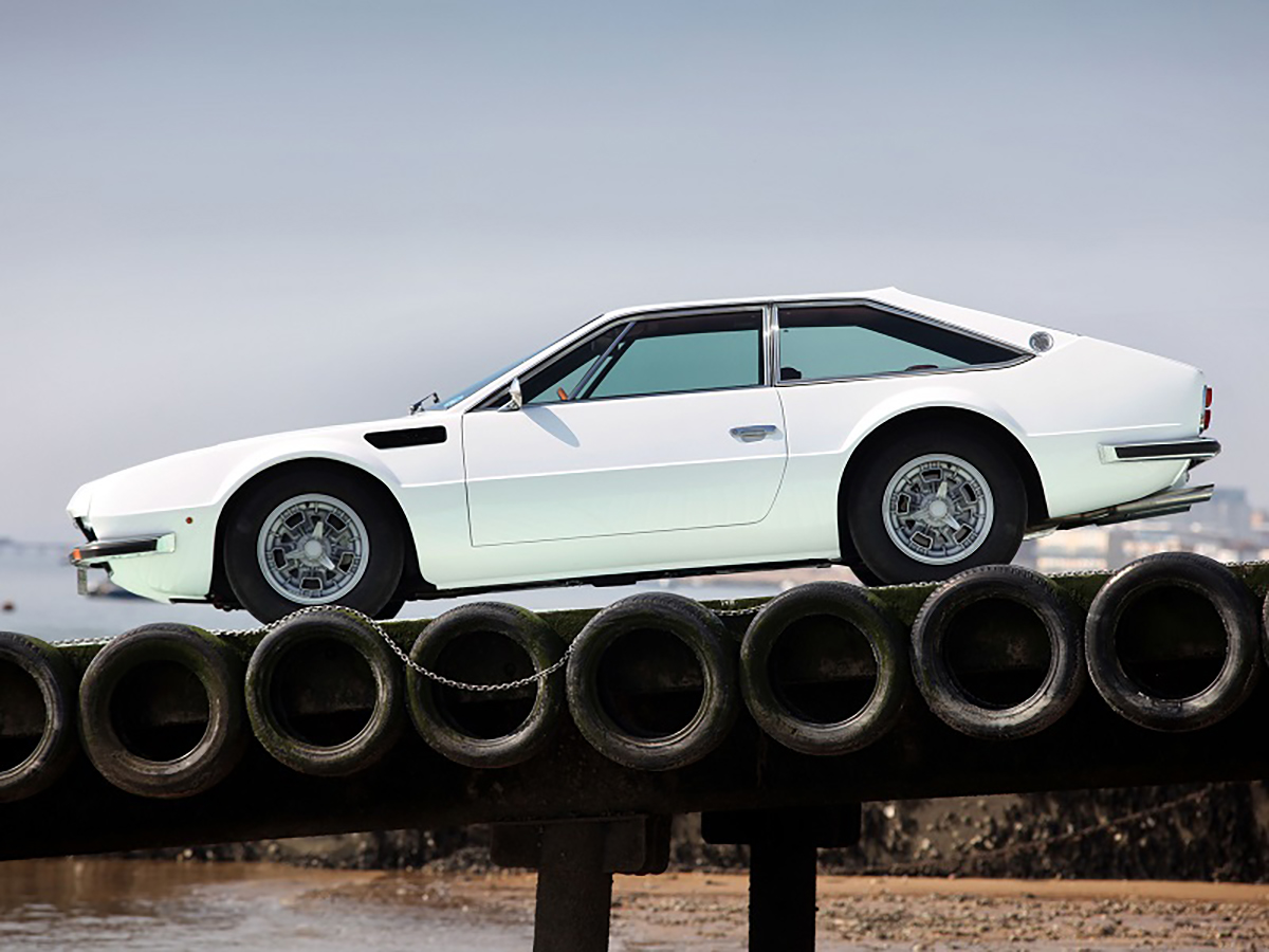 lamborghini_jarama_400_gt_9