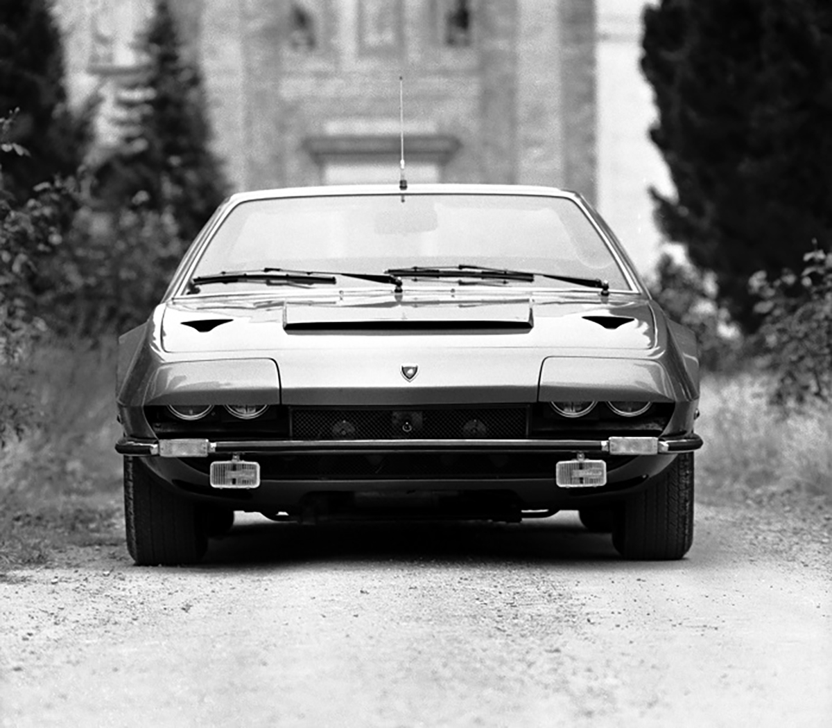 lamborghini_jarama_400_gts_144