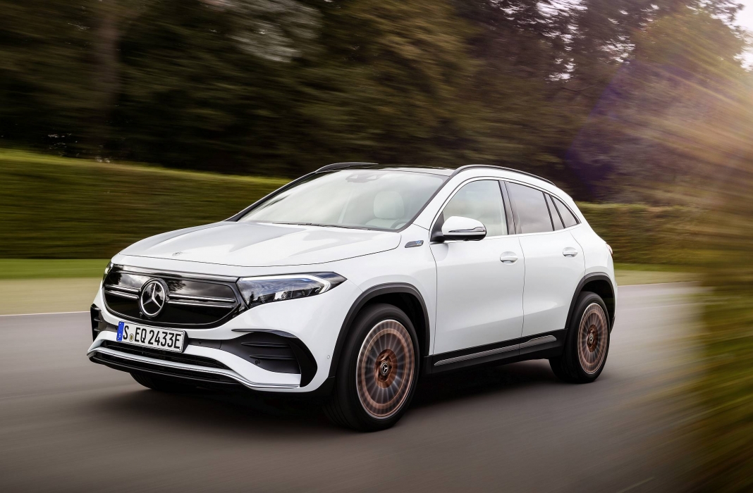 Der EQA: Elektrischer Athlet im kompakten FormatThe EQA: Electric athlete in compact format