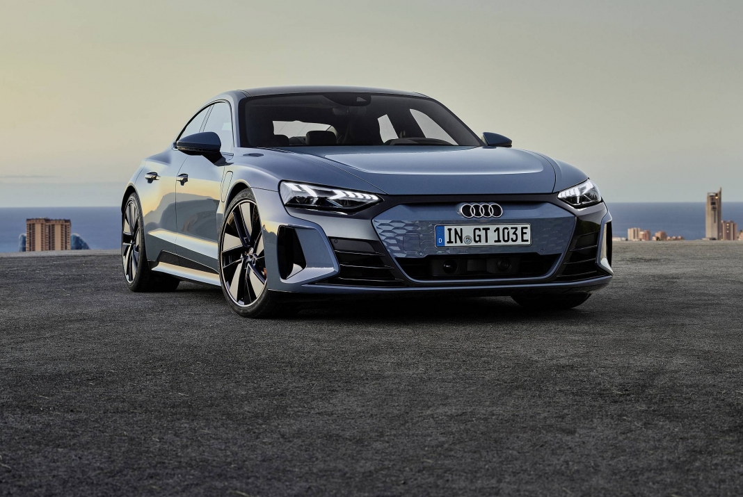 Audi e-tron GT quattro