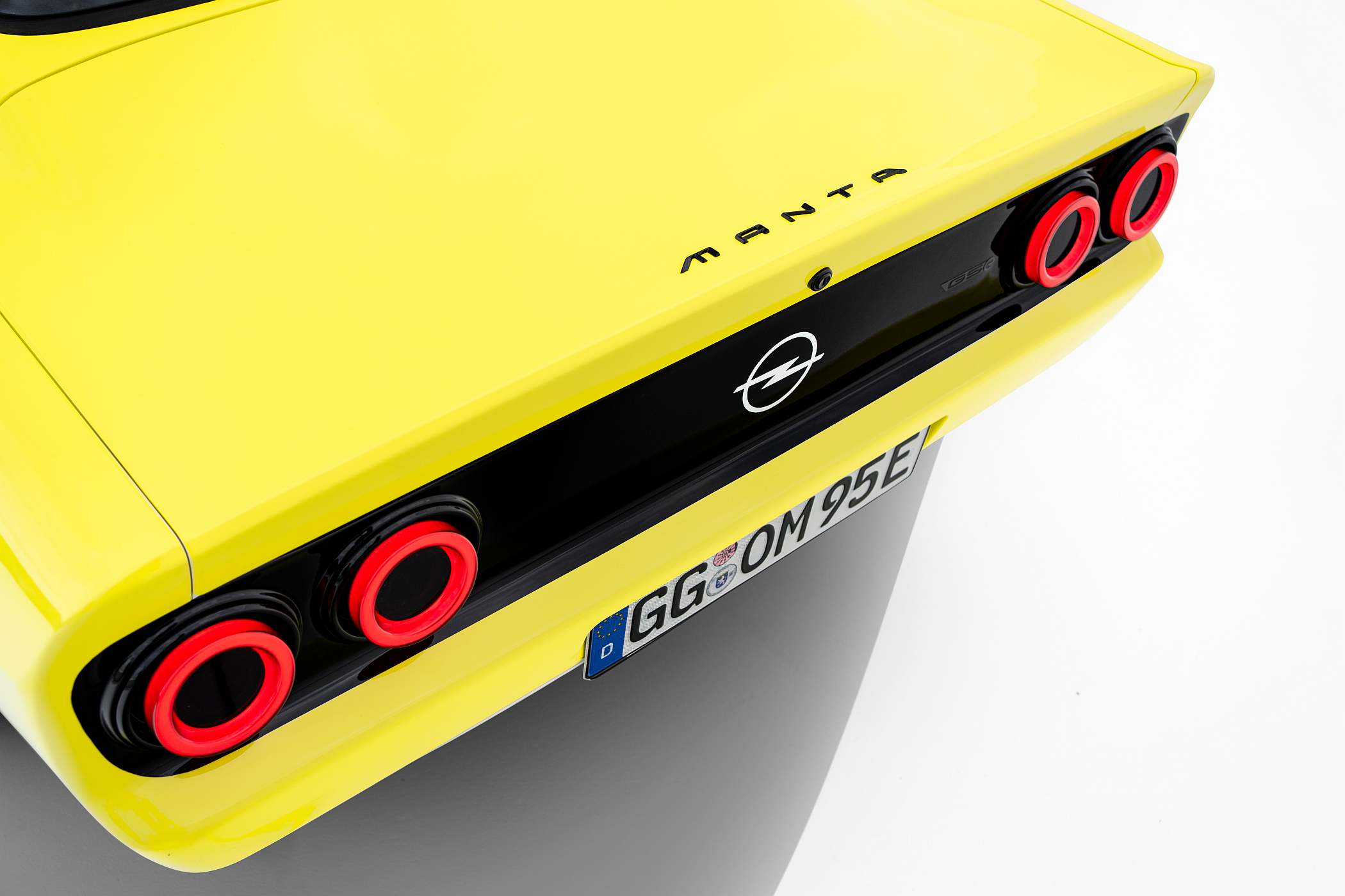 ElektroMOD: O Manta que veio do passado para o futuro da Opel