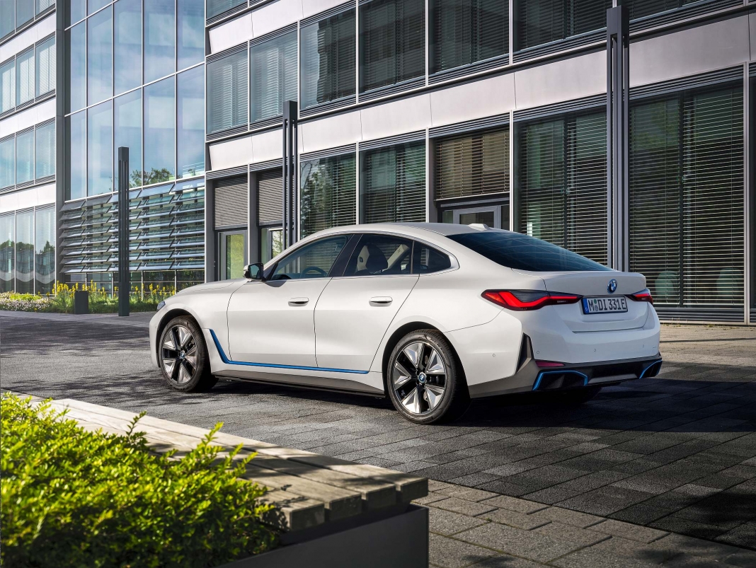 Der_erste_BMW_i4 (20)