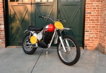 Husqvarna Viking 360 que pertenceu a Steve McQueen vai a leilão