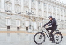 Dia sem carros em Madrid, com ebikes Specialized (e… muitos carros!)