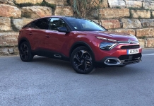 Teste Citroën C4 1.2 Puretech 155 EAT8: Conforto e potência de mãos dadas