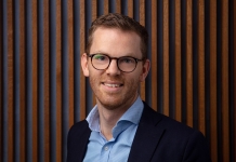 “Compromisso com fim da venda de veículos movidos a combustíveis fósseis é vital”, diz Jonas Otterheim