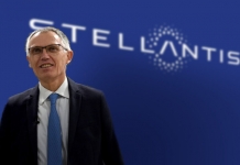 Carlos Tavares contra adiamento de objetivos da EU de corte de emissões